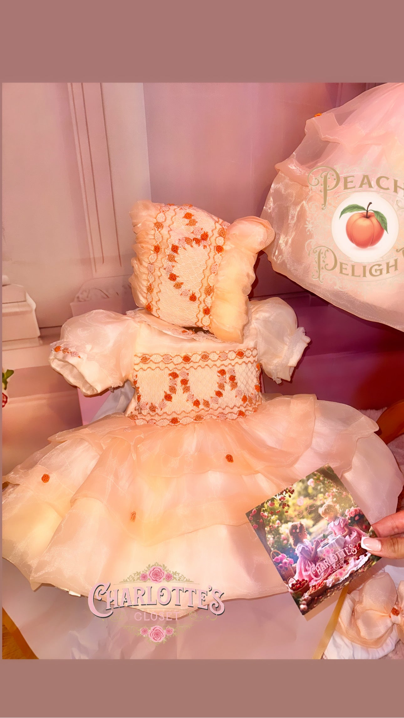 🍑⚜️Peach Delight 🍑⚜️new smocked dress & smock bonnet set instock