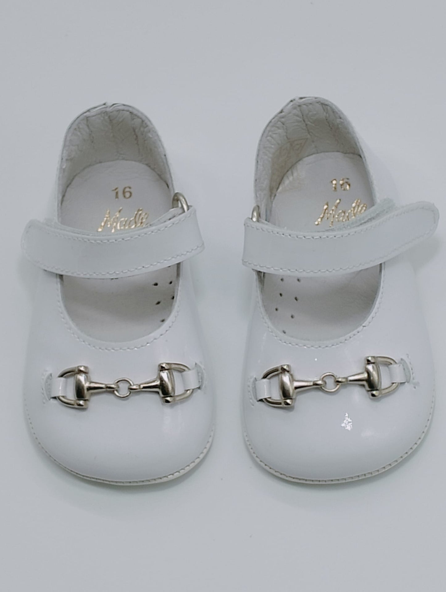 GG pram patent Maryjanes 🥰white