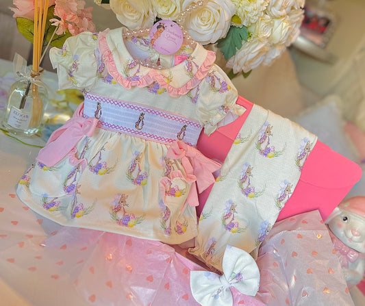 Girls peter rabbit smock pjs 🩷