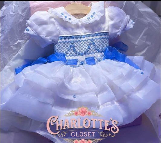 Lisa Dress with baby blue smock 🩵🪡