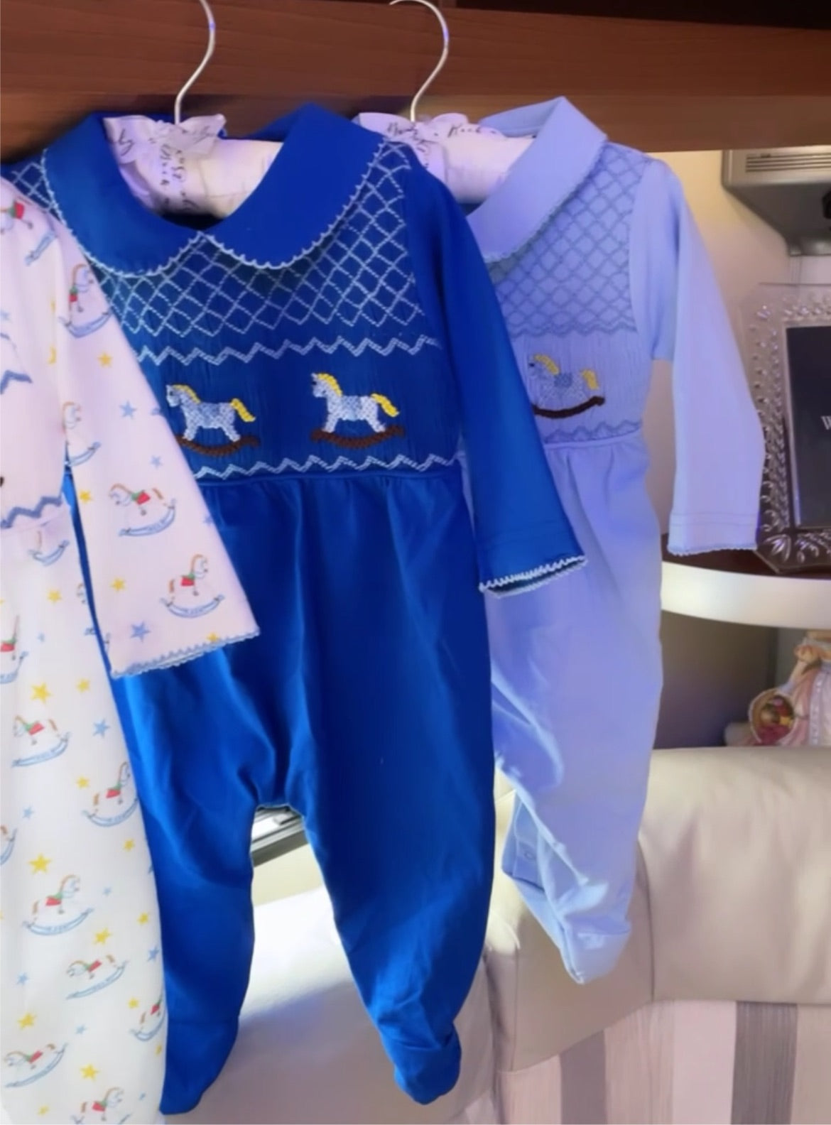 Rocking horse Baby grows