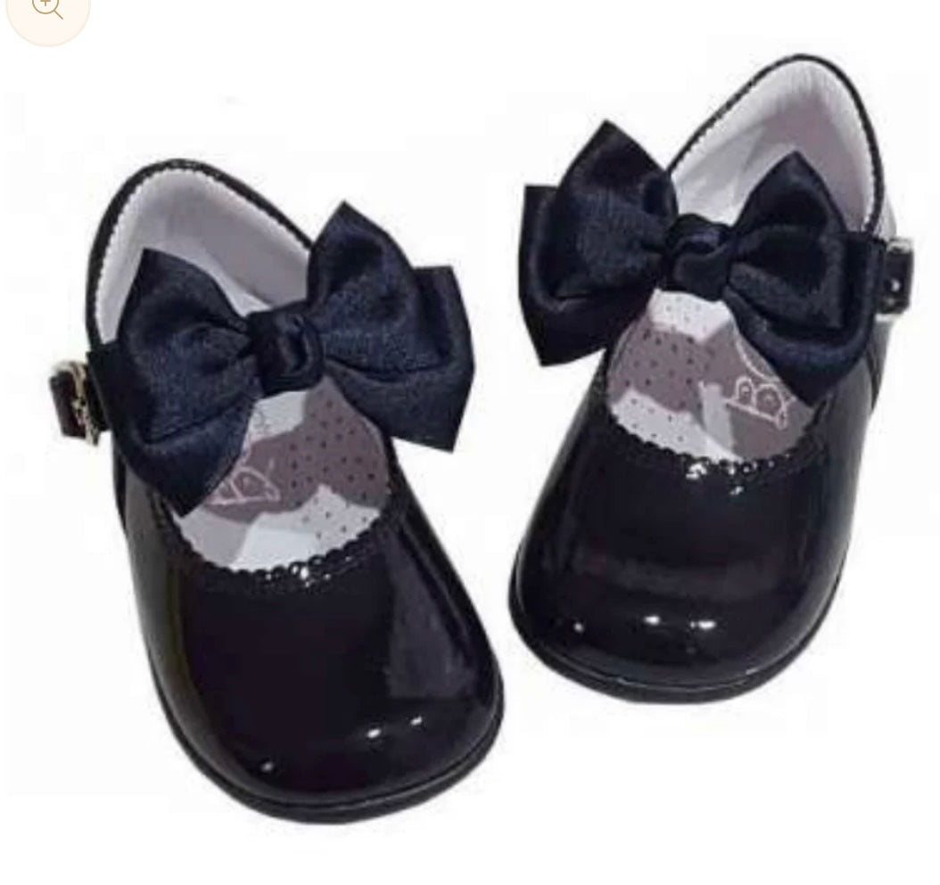 Navy Maryjanes